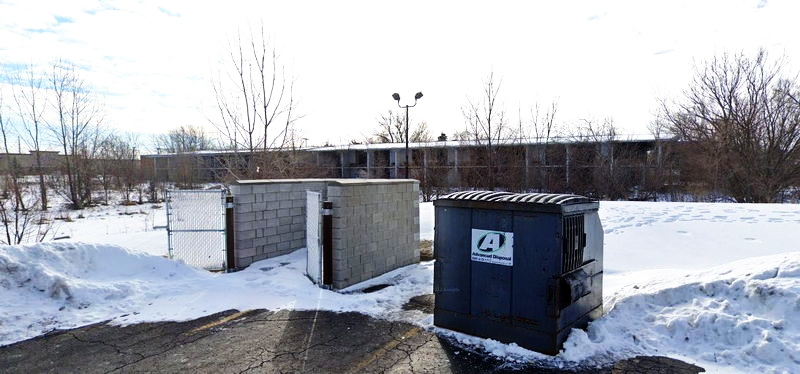 Howard Johnsons (Best Inn) - From Web (newer photo)